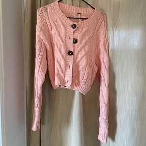 Free People Knit Button Up Sweater 🌸
